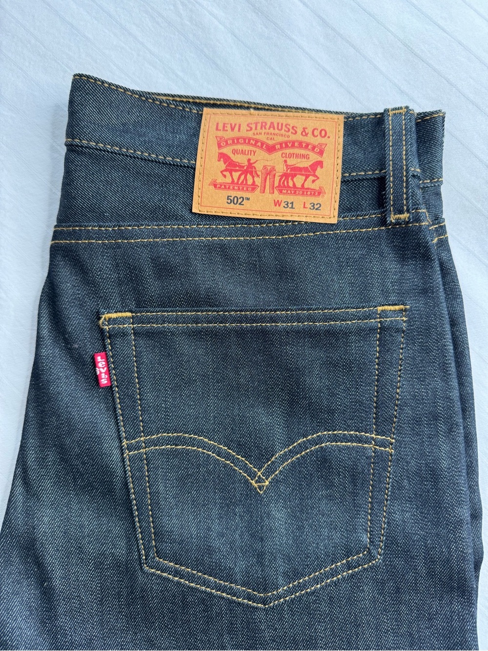 Levi's Men's 502 Slim Straight Jeans - Black Denim